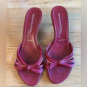 Siegerson Morisson kitten heels red bow mule sandals size 6.5